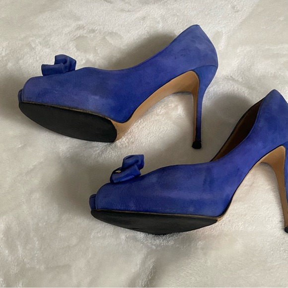 Ferragamo heels - Picture 4 of 9